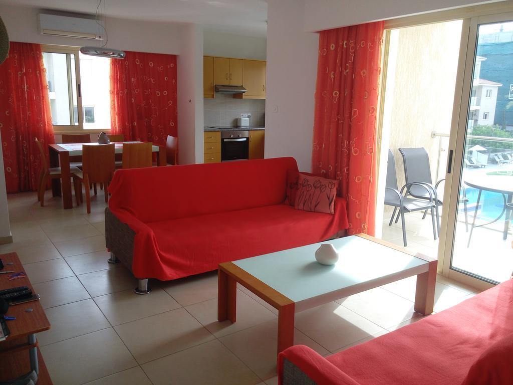 Elysia Park 9-202 Apartman Paphos Kültér fotó